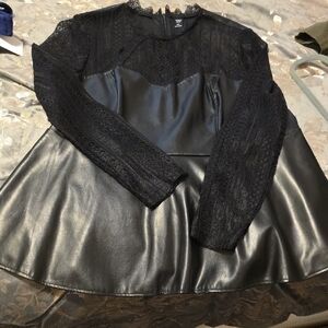 Elegant Black Lace and Leather Women's Jacket